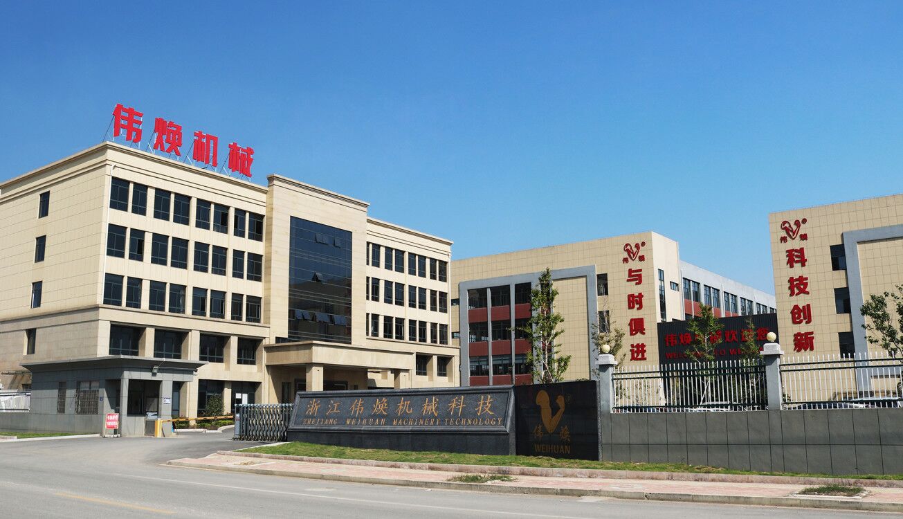 Weihuan computerized sock knitting machine production workshop Weihuan computerized sock knitting machine production workshop